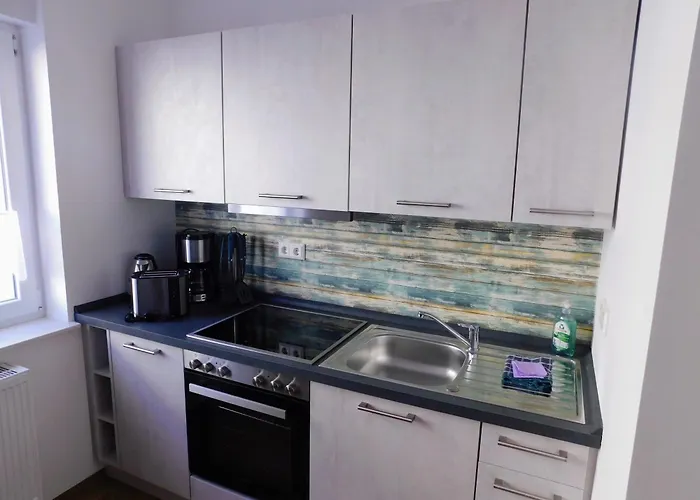 In Magdeburg-salbke Mit Balkon Und Wlan Appartamento Magdeburgo